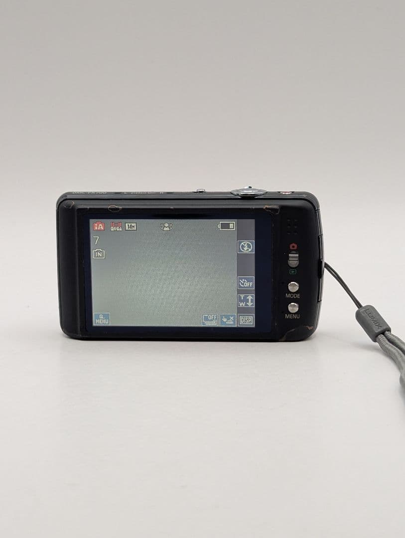 Panasonic LUMIX DMC-FX700 ホワイト