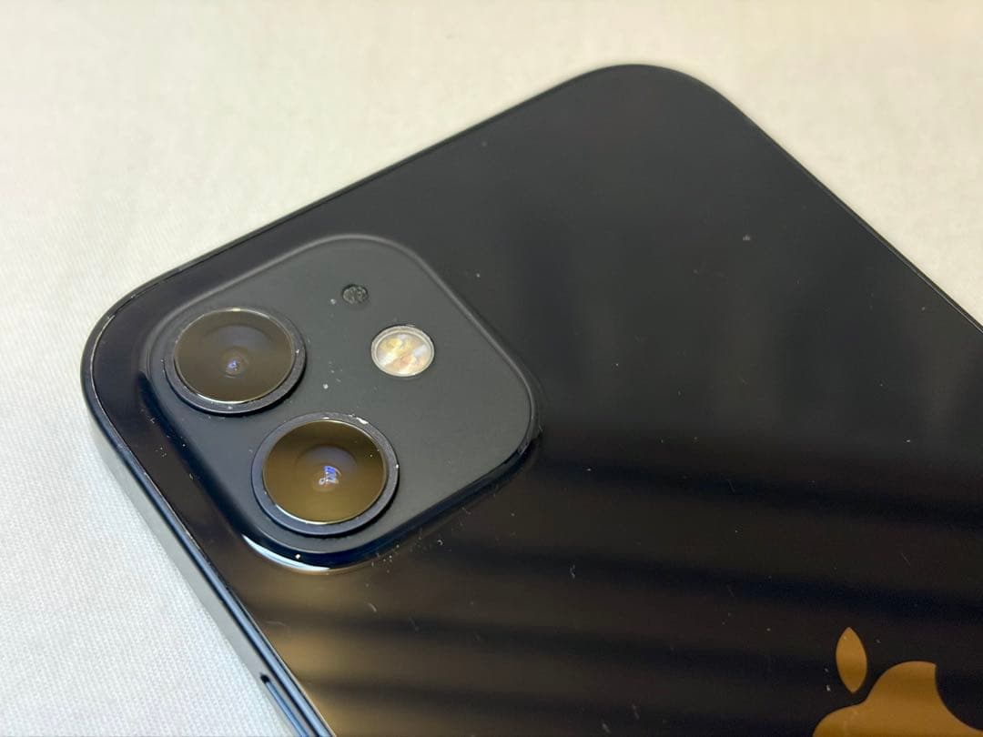 iPhone 12 64GB ブラック【Appleストア購入品】