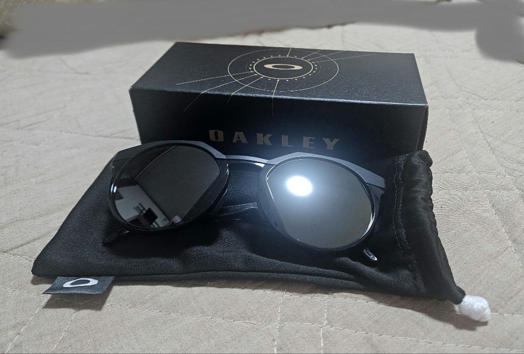 ほぼ未使用　OAKLEY　PRISMサングラス