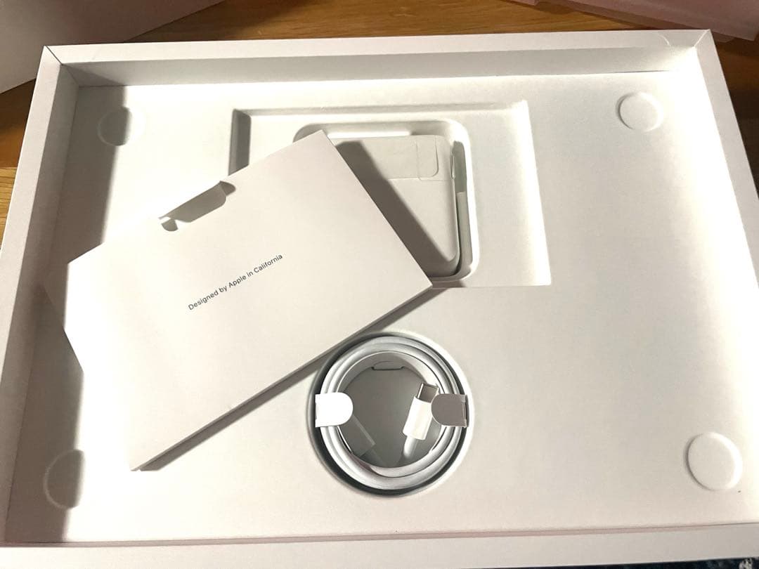 MacBook Pro 13.3 MWP42J/A 英字版 スペースグレイ