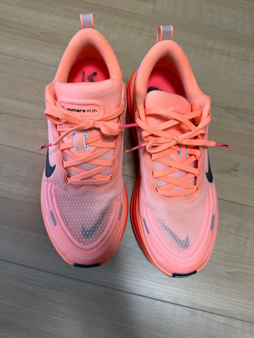 NIKE ナイキ ボメロプラス VOMERO PLUS 26.5cm