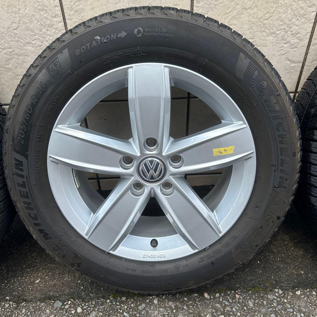 フォルクスワーゲン純正　205/60/16