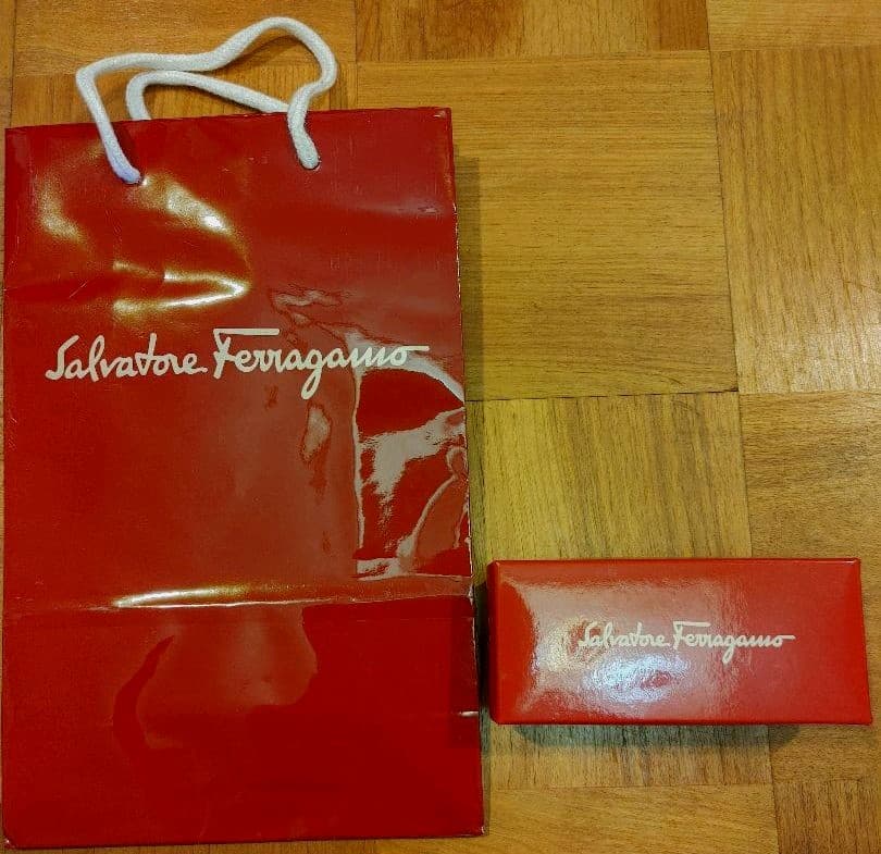 【サルバトーレ フェラガモ 】バレッタ 未使用品