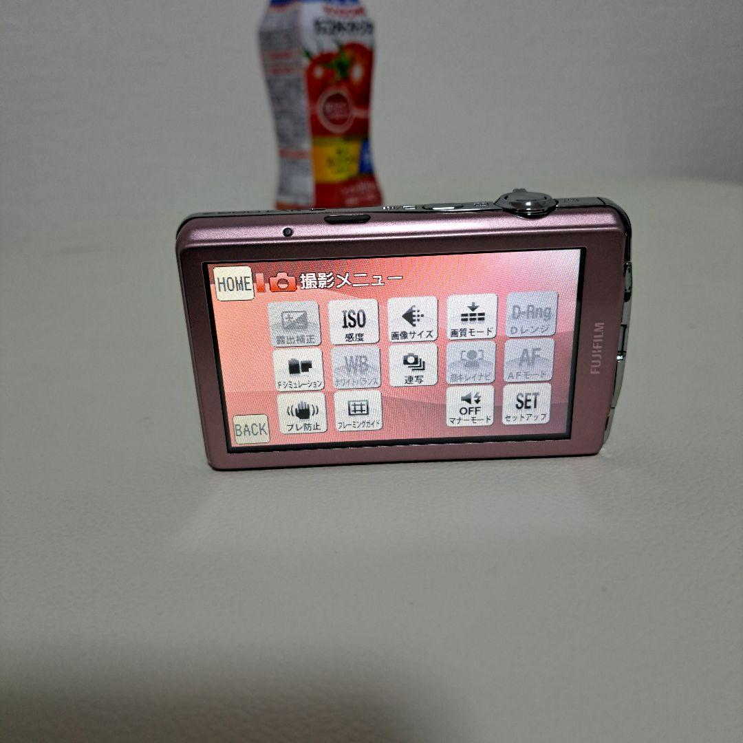 【極美品】FinePix Z800EXR ファインピクス ピンク コンデジ