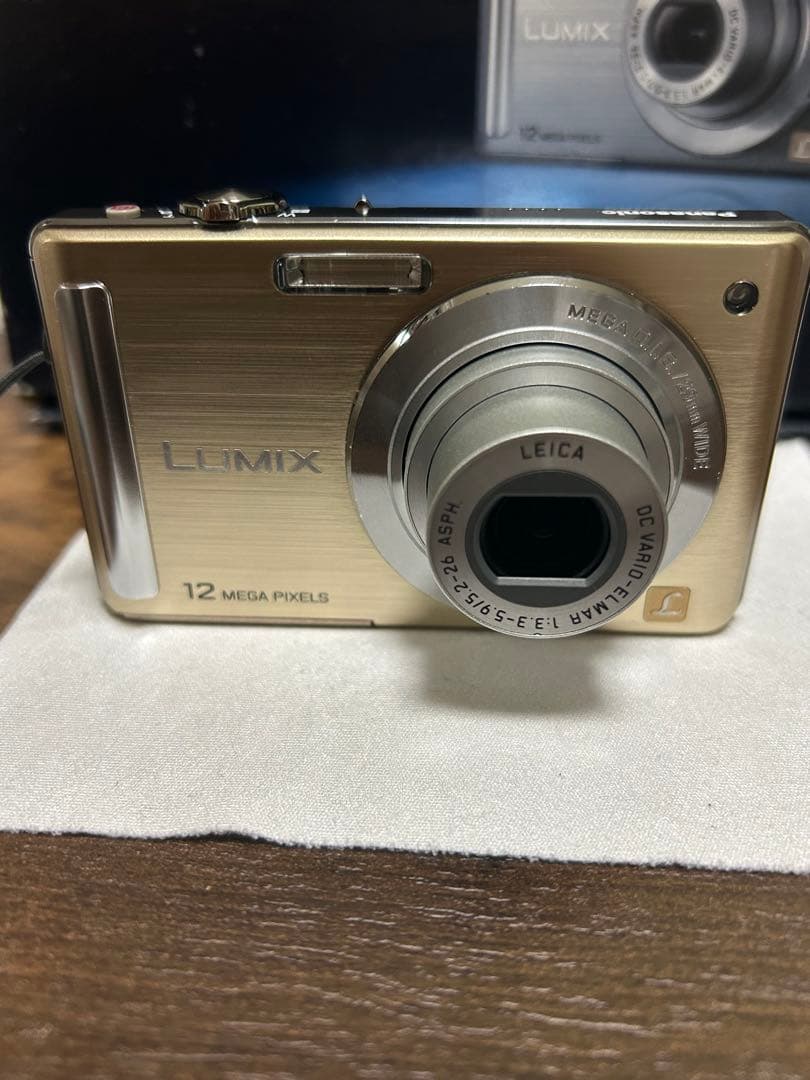 Panasonic LUMIX FS25 ゴールド　デジタルカメラ　動作確認済み