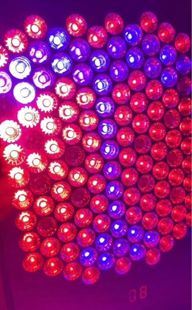 VIRUGA ビルガ　アデランスLED 照射照射パネル　シャープ　レッド色