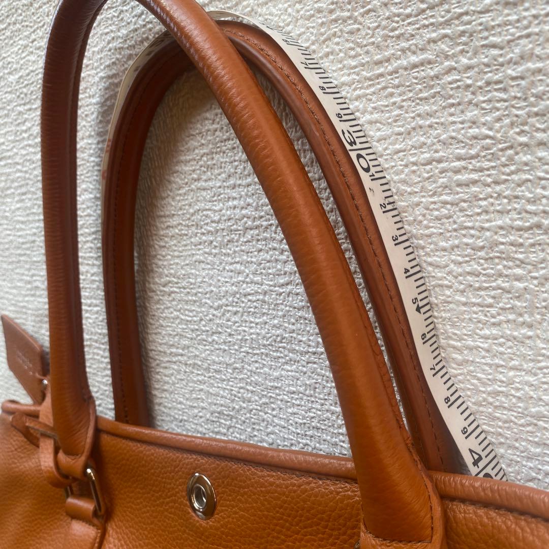 美品✨バーニーズニューヨーク トートバッグビジネス シボ革 A4 キャメル