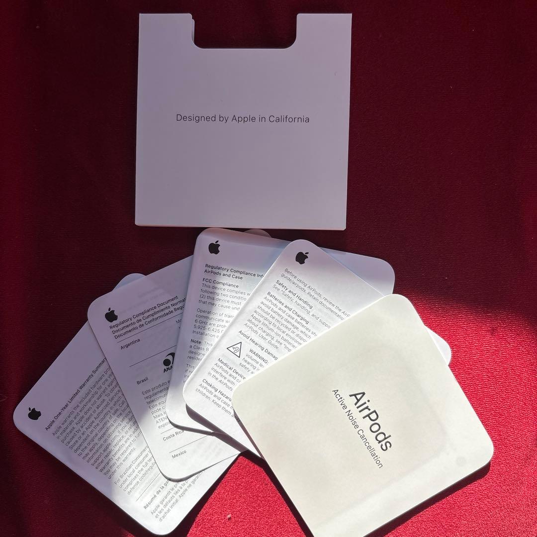 Apple AirPods ワイヤレスイヤホン