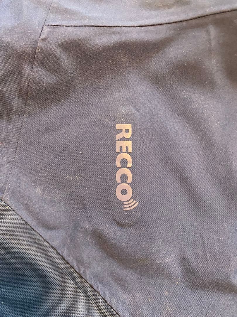 d*n様 パタゴニア　GORE-TEX ネイビー パウダーボウルパンツ　170-