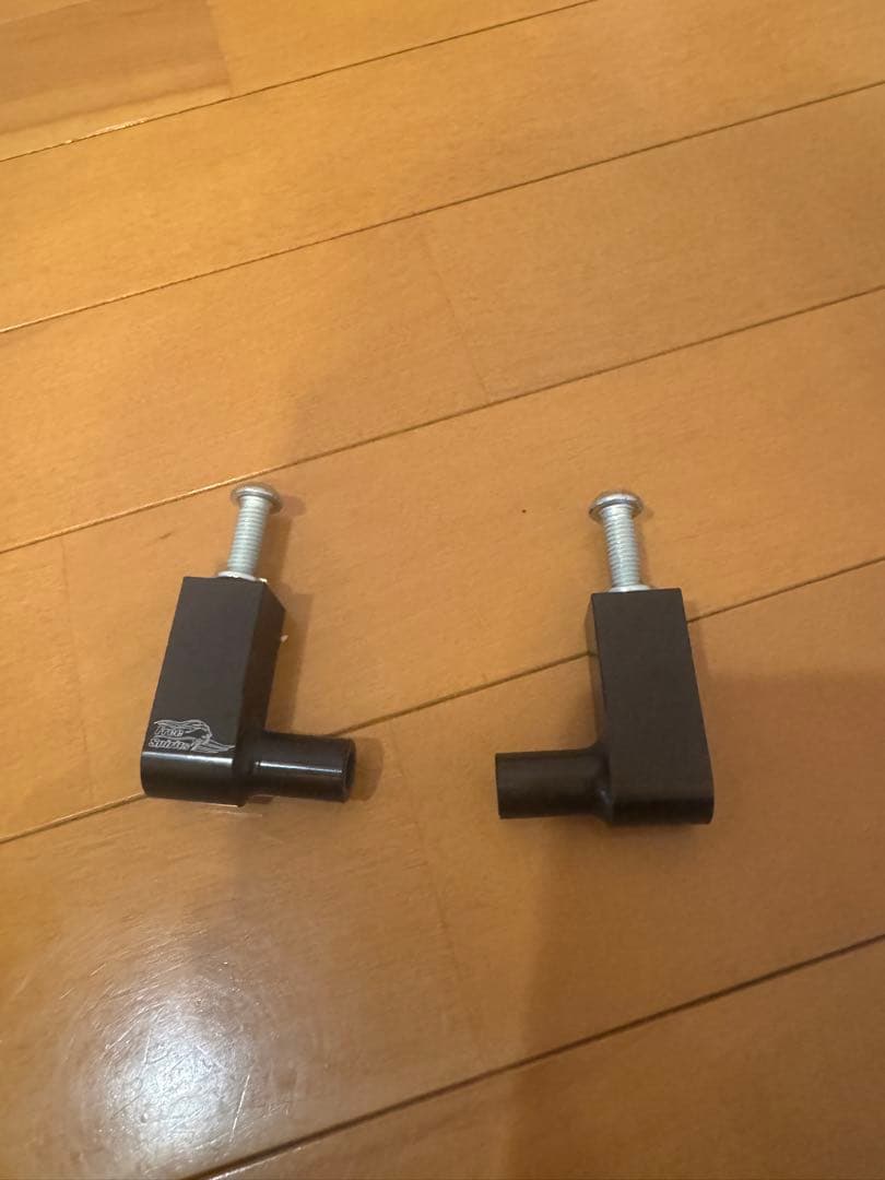 ハーレー　アンダーミラーブラケット