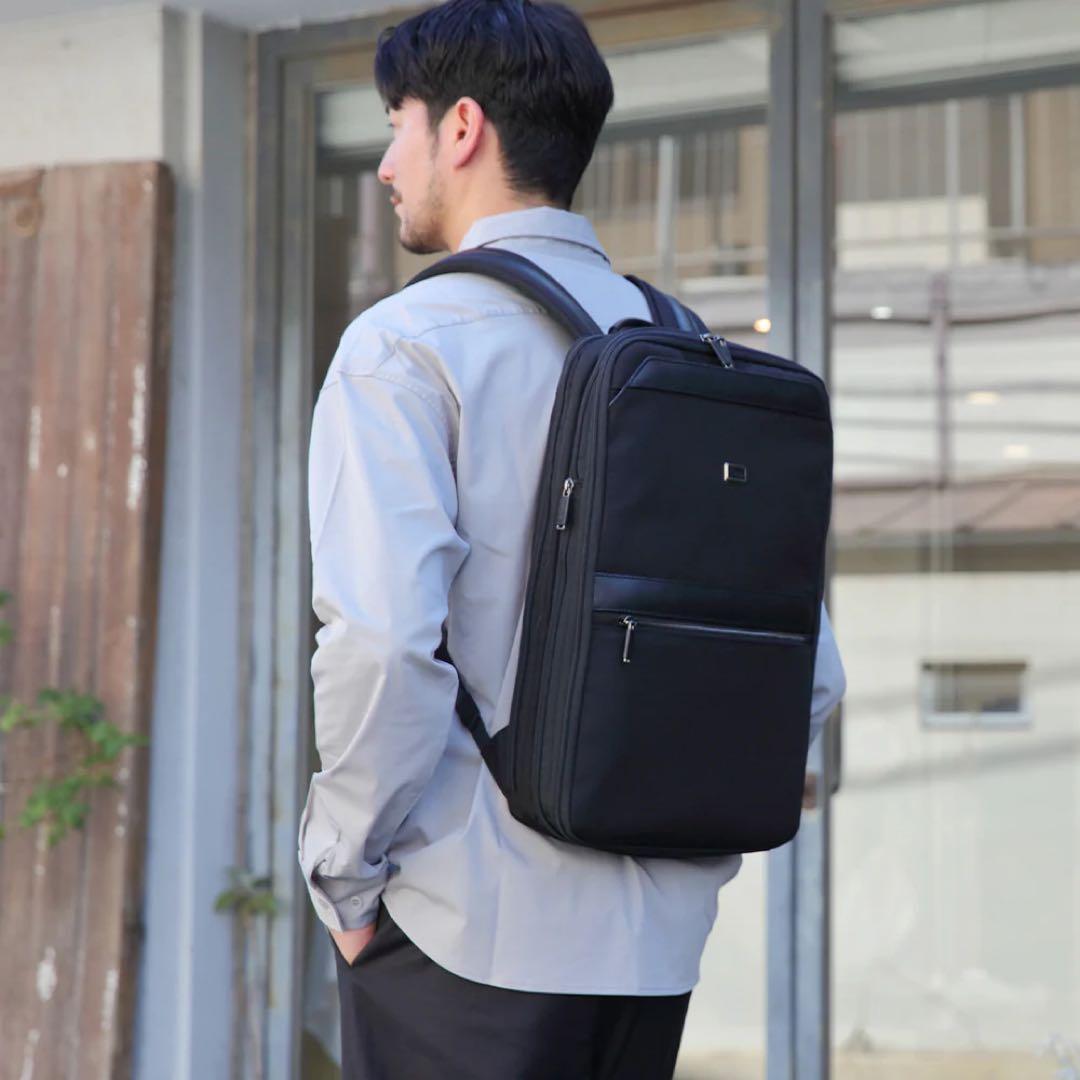 EvoonマルチビジネスリュックSlim X 薄型15.6インチPC収納可能