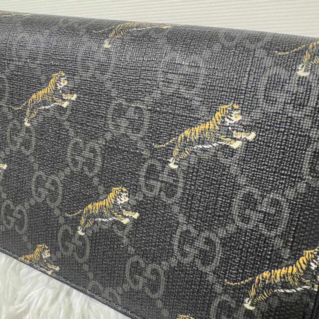 【大人気✨】グッチ 長財布 タイガー GG スプリーム ラウンドジップ 黒