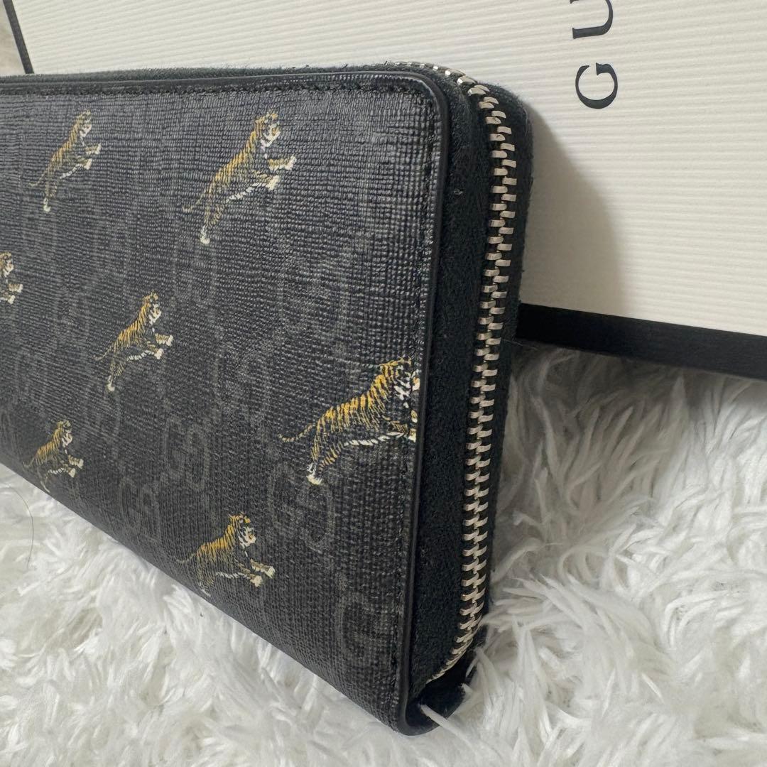【大人気✨】グッチ 長財布 タイガー GG スプリーム ラウンドジップ 黒