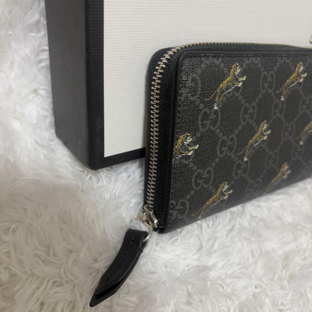 【大人気✨】グッチ 長財布 タイガー GG スプリーム ラウンドジップ 黒