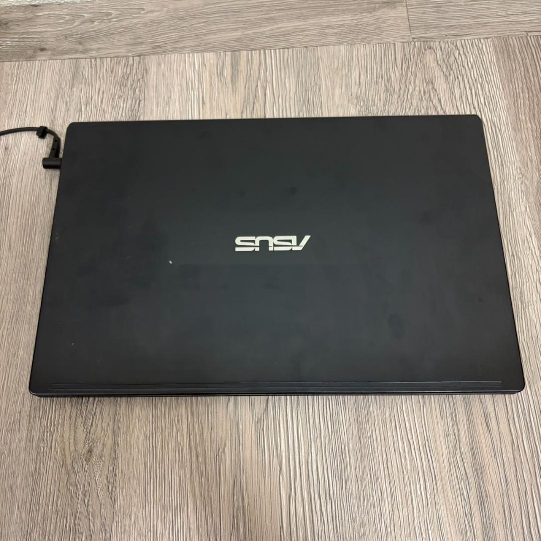 ASUS E410KA ノートパソコン Celeron N4500 初期化済み