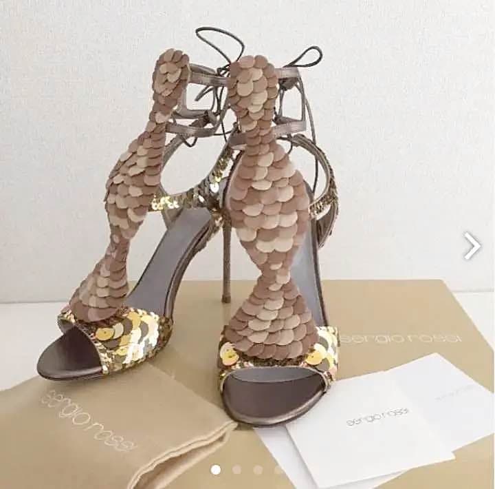 セルジオロッシ 極細ヒール サンダル ゴールド