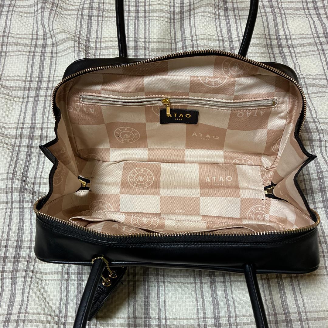 【美品】ＡＴＡＯ　じゃら付でカスタム　横長ボストン　Lungo　チャーム付き