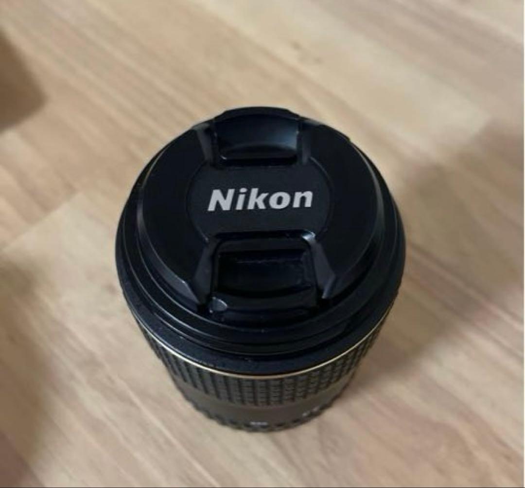 Tokina AT-X 100 F2.8 D マクロレンズ