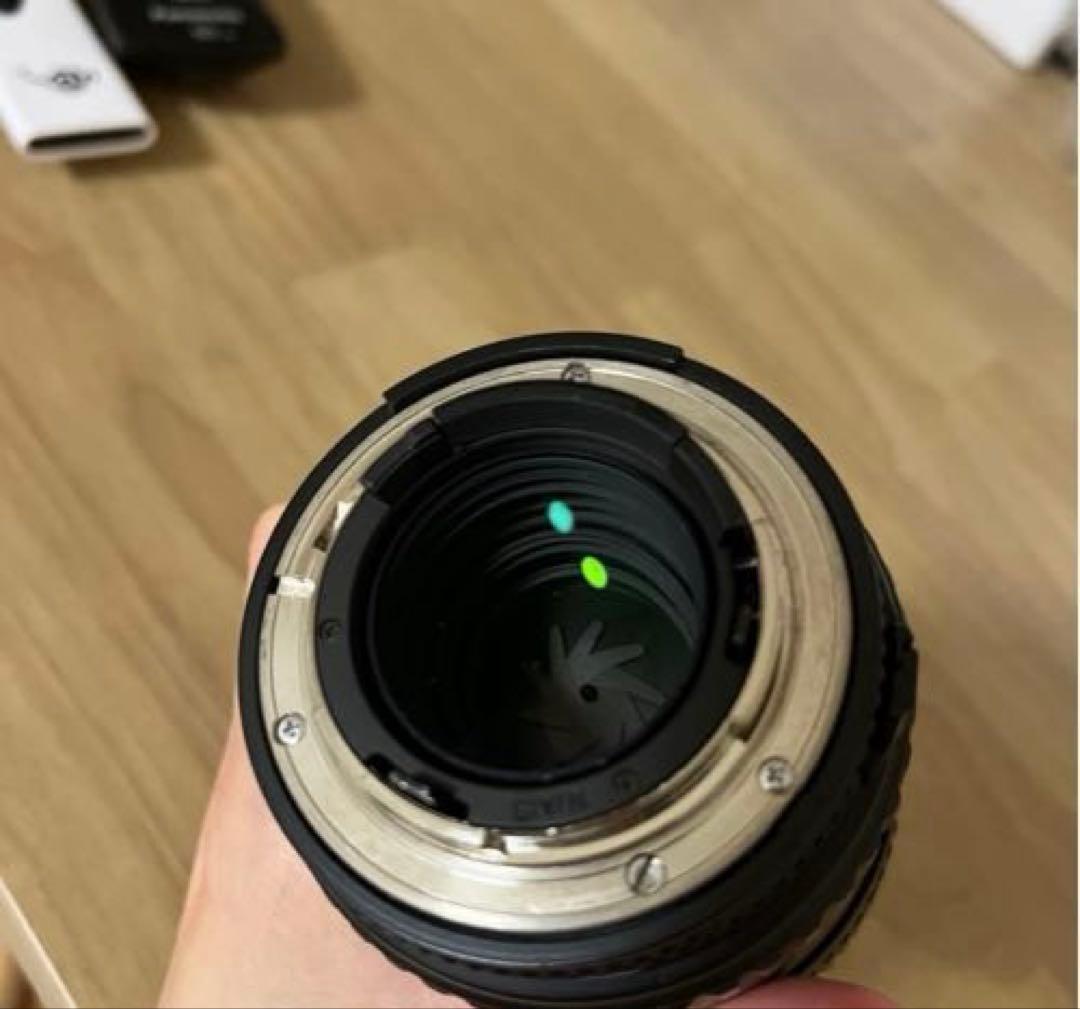 Tokina AT-X 100 F2.8 D マクロレンズ