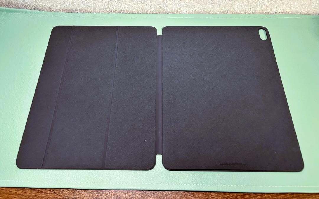 13インチiPad Air(M3)/(M2)用 Smart Folio 極美品