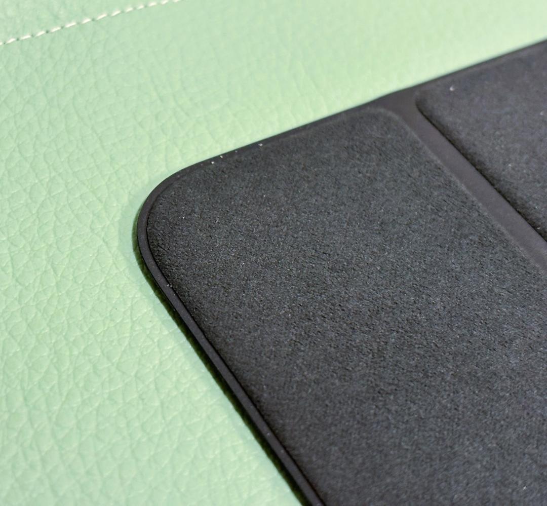 13インチiPad Air(M3)/(M2)用 Smart Folio 極美品