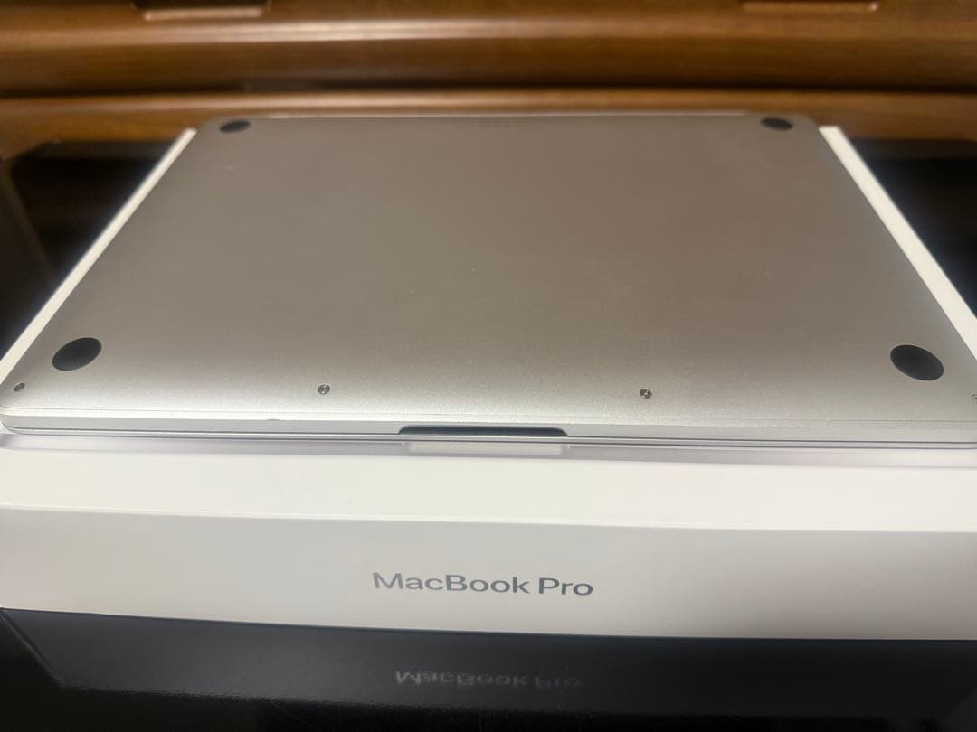 MacBook Pro 13インチ M1 メモリ16GB/SSD256GB