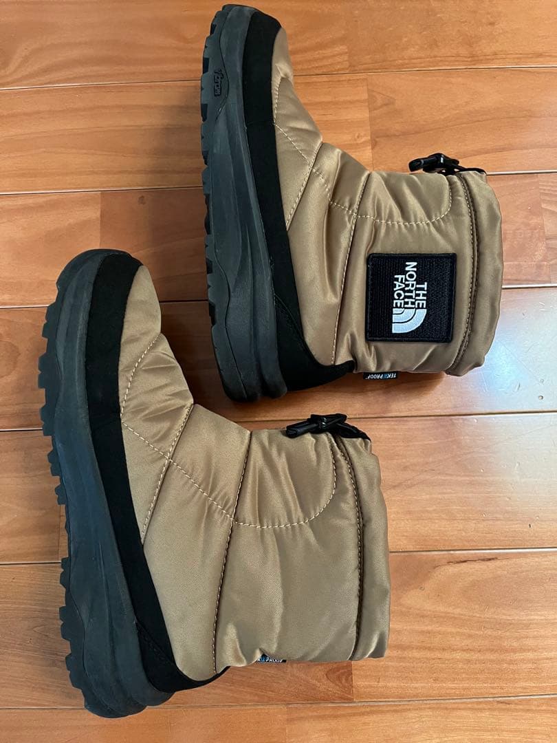 ★白檀 ★THE NORTH FACE ヌプシ WP Logo Short