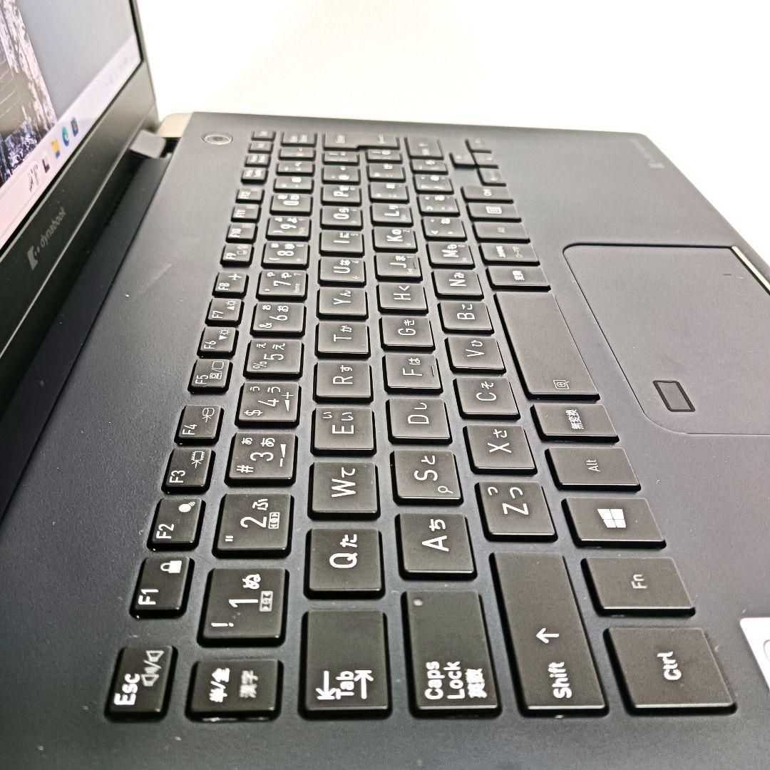 dynabook G83/FP 第10世代 i5 8GB SSD256GB