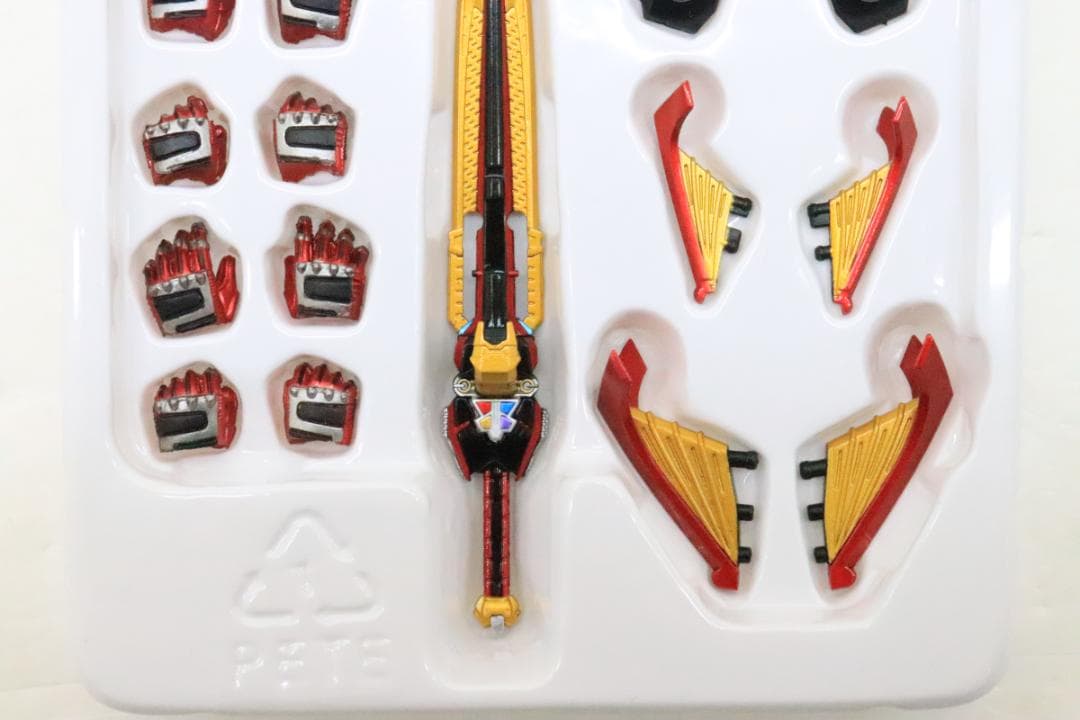 S.H.F 仮面ライダーカブト ハイパーフォーム 30-JD0121-05