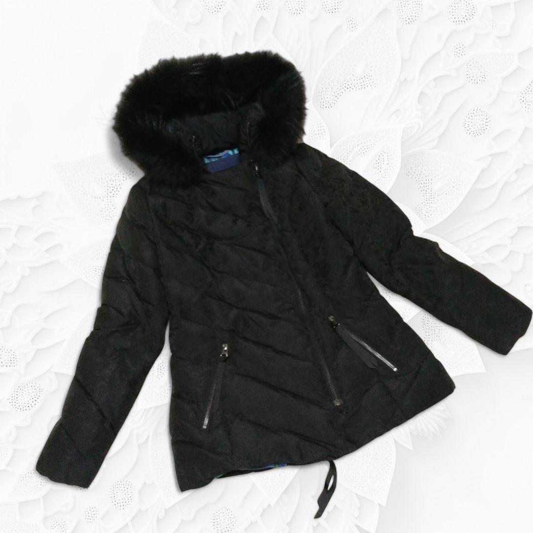 極美品 Spoom ショート丈ダウンコート 総柄 Aライン ウエストマーク 黒