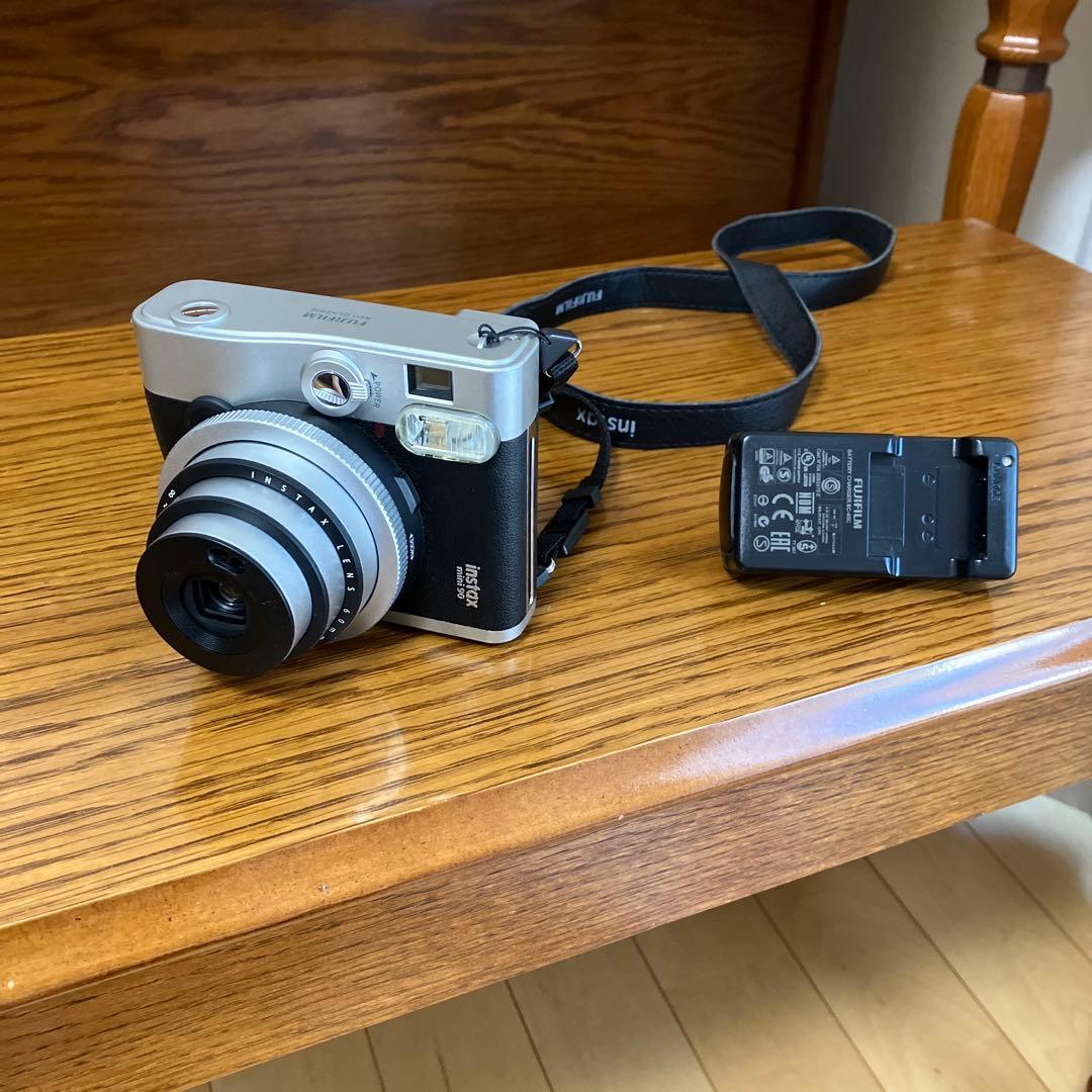 ち*ん様 instax mini 90 NEO CLASSIC