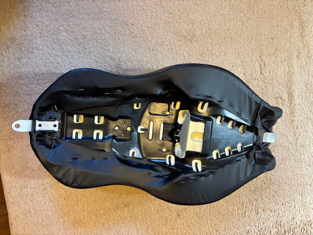 XL1200 883スポーツスターシート