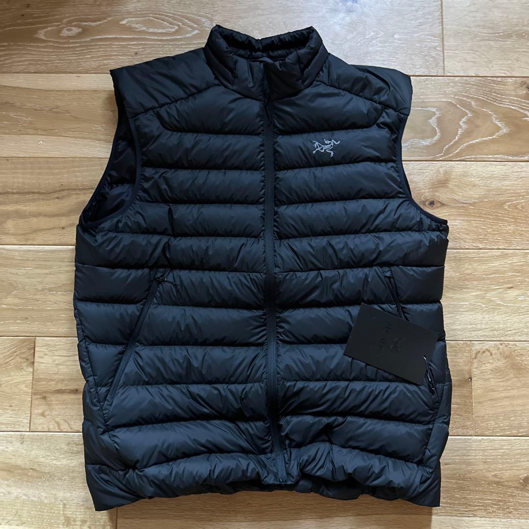 新品未使用！！確実正規品！Arc'teryx Cerium Vest XL
