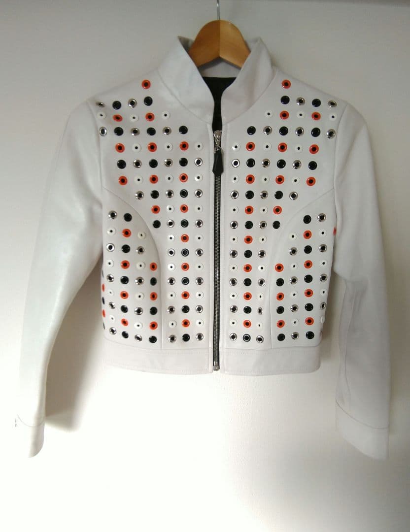 ☆*☆様 ルイヴィトン ホワイト レザージャケット スタッズ付き 36 S位