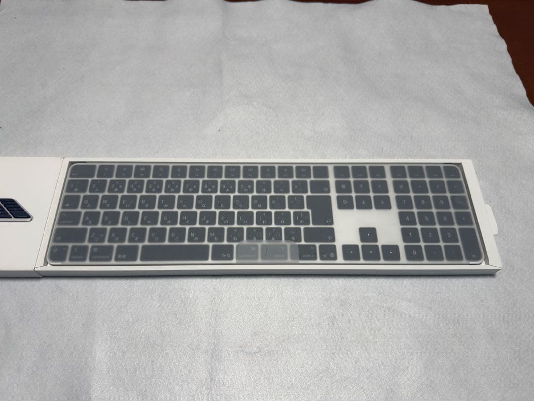 Magic Keyboard with Touch ID テンキー usb-c