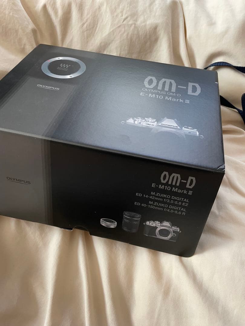 OLYMPUS OM-D E-M10 Mark III ダブルレンズキット