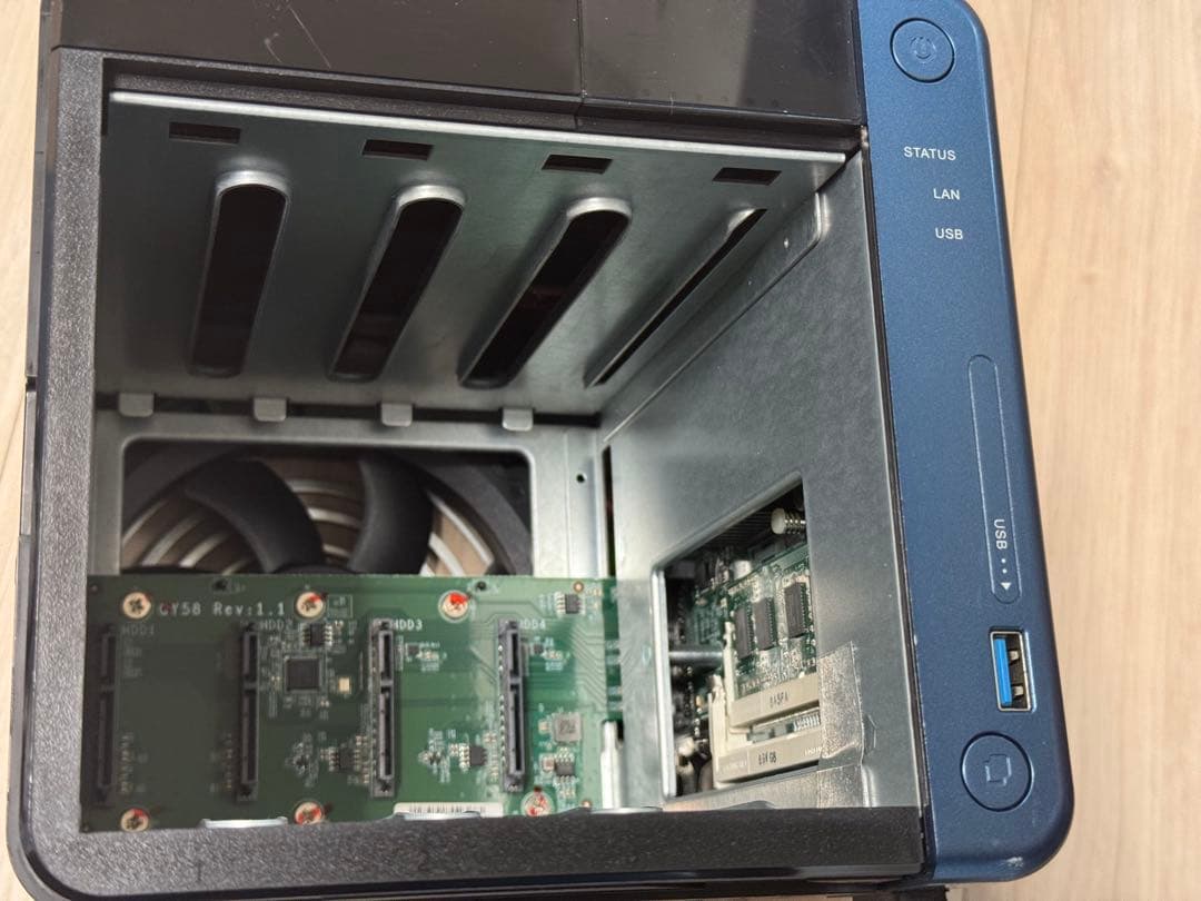 QNAP TS-453Be 2.5GbE増設, 8TB HDDx4