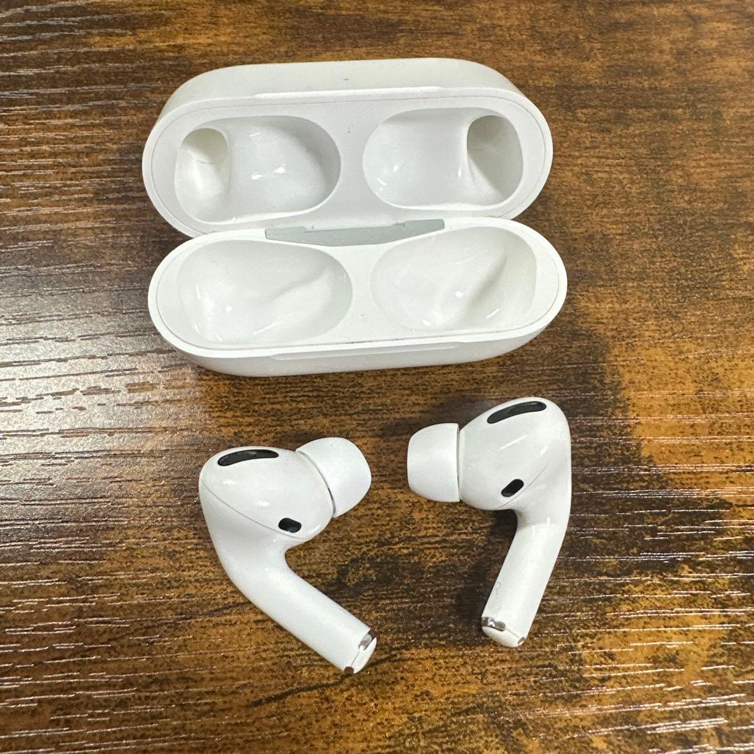AirPods Pro 第一世代　※クリーニング済み