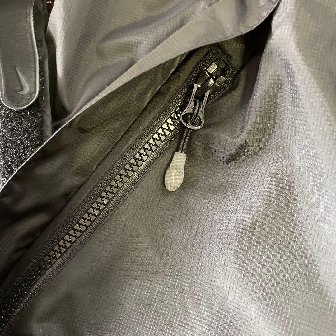 ブリストルNike フード付きナイロンジャケット Mサイズ