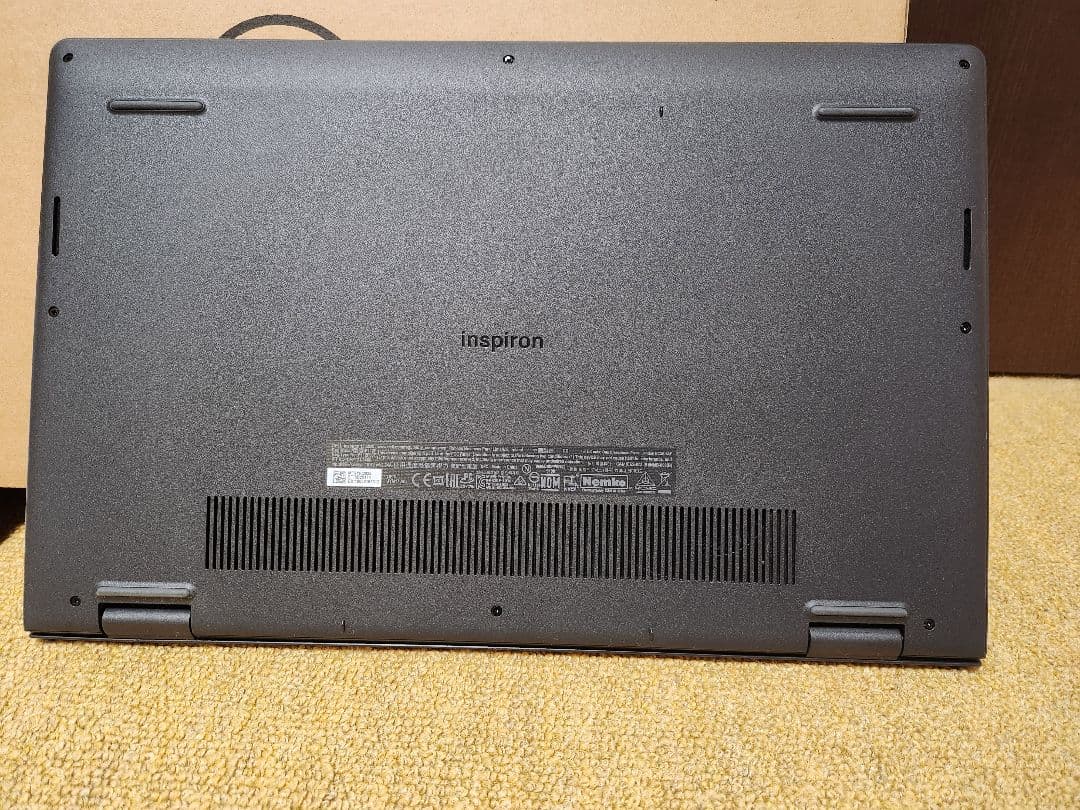 DELL inspiron　15 3520　NI55-EHHBB