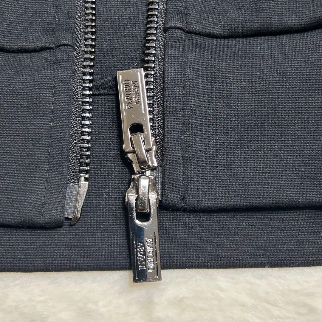 【美品】Emporio Armani エンポリオアルマーニ　パーカー　Sサイズ