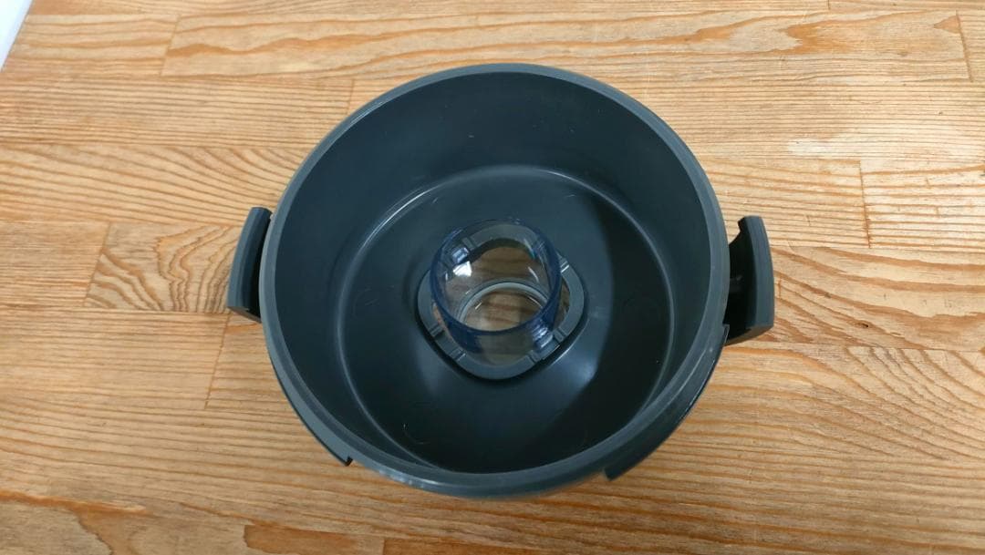 【目立った傷や汚れなし】バイタミックスE310　ホワイト　保証書あり　　1617