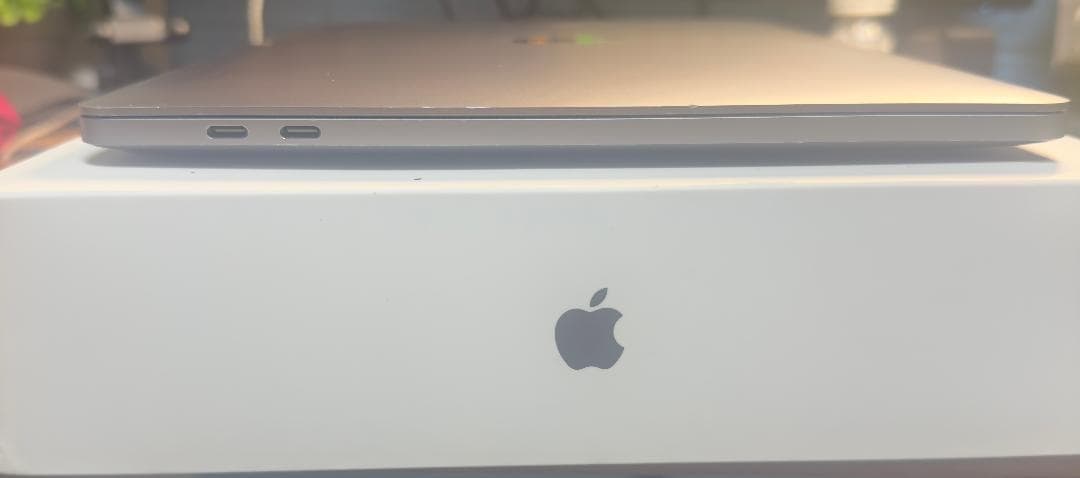 Macbook Pro 13インチ M1 8G/256G USキーボード