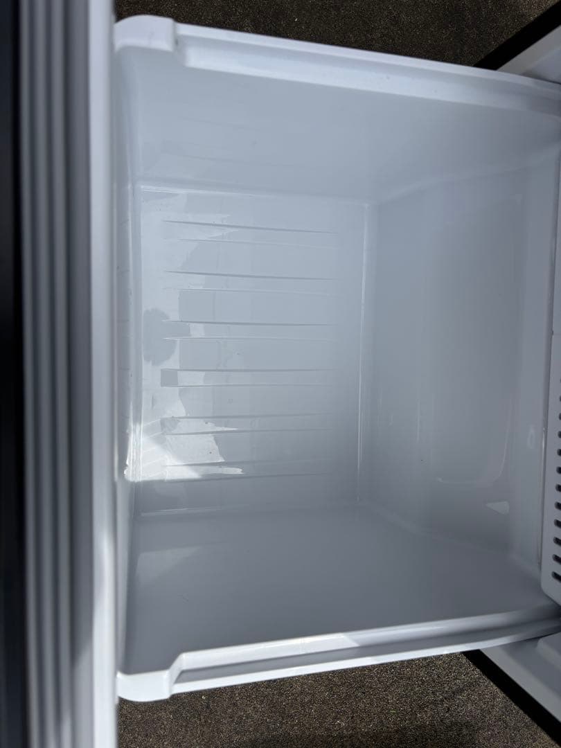 ハイアール3ドア冷蔵庫2024年製JR-CVM34B