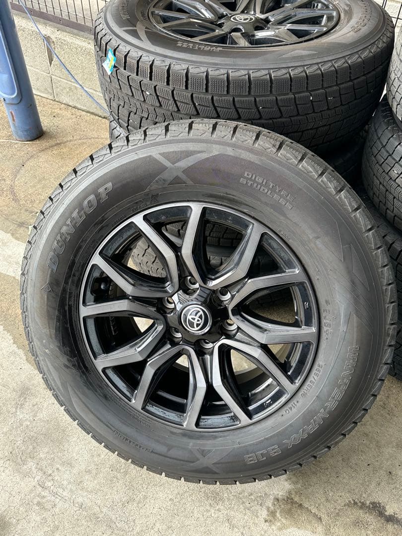 ハイラックス125 GR 純正ホイール& DUNLOP スタッドレス4本セット
