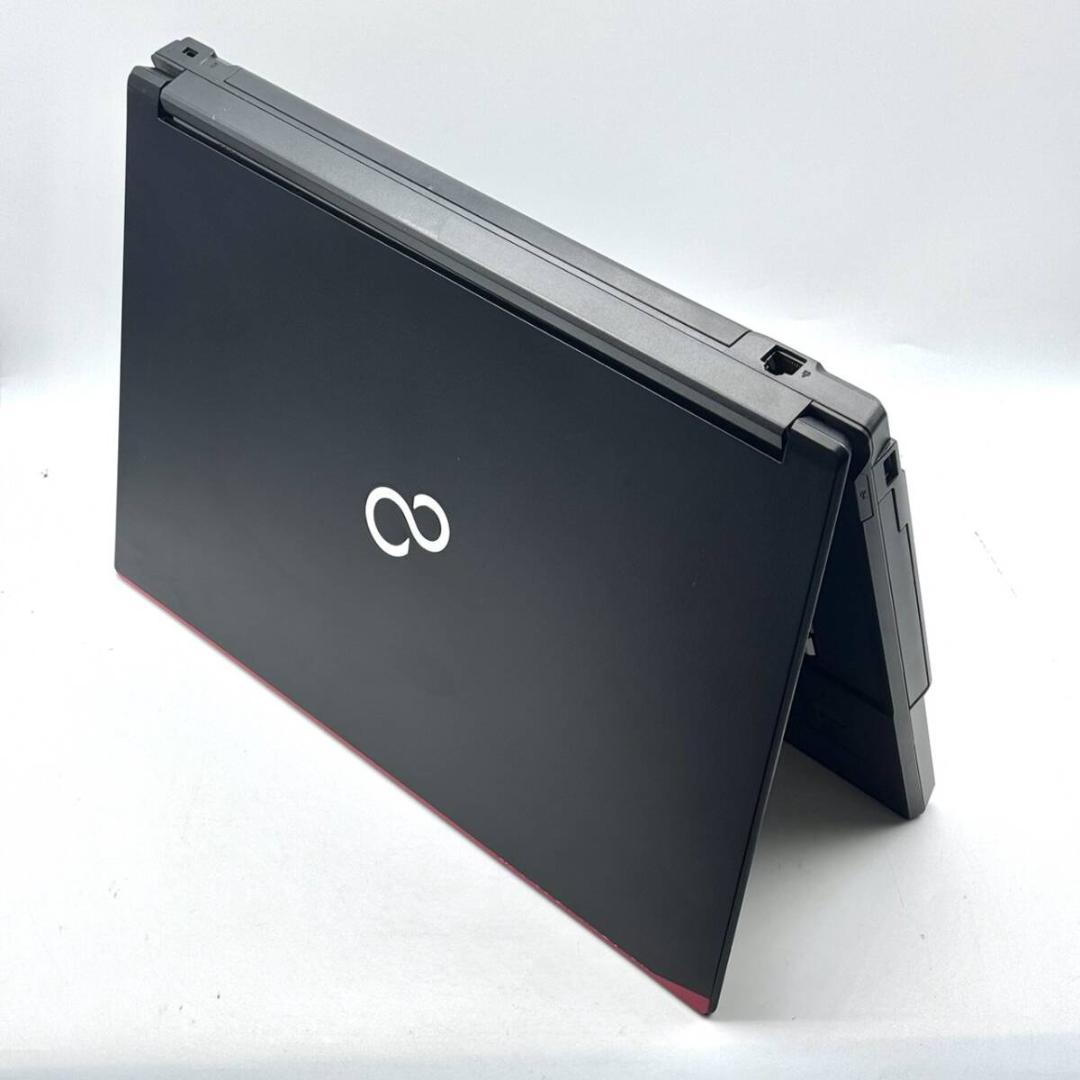 Windowsノート本体 Fujitsu Lifebook A577/S 256GB Office2024