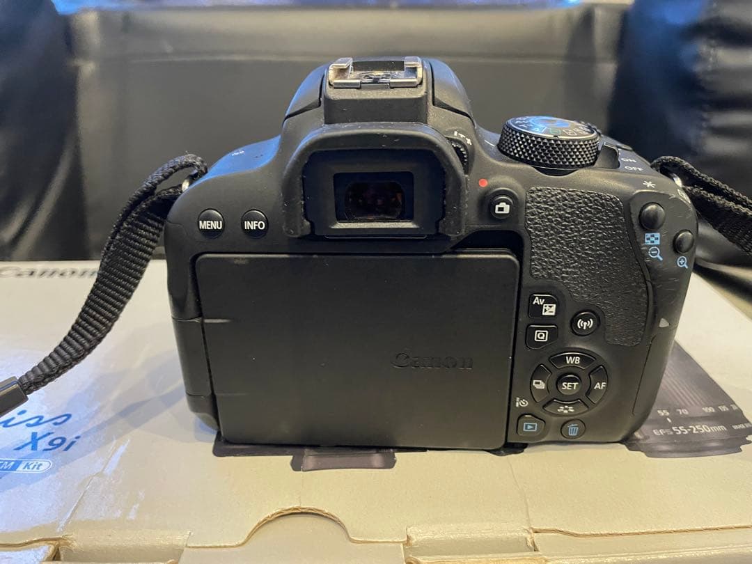 Canon EOS Kiss X9i レンズ2本セット＋単焦点50m f1.8