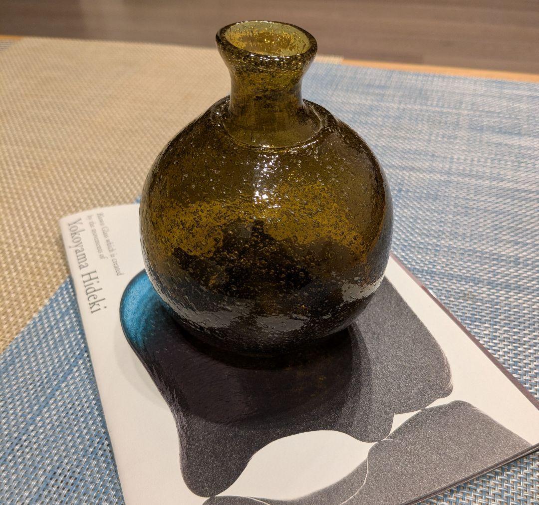 横山秀樹　手吹き硝子　一輪挿　花瓶　ガラス　泡 被せ　吹きガラス　グラス