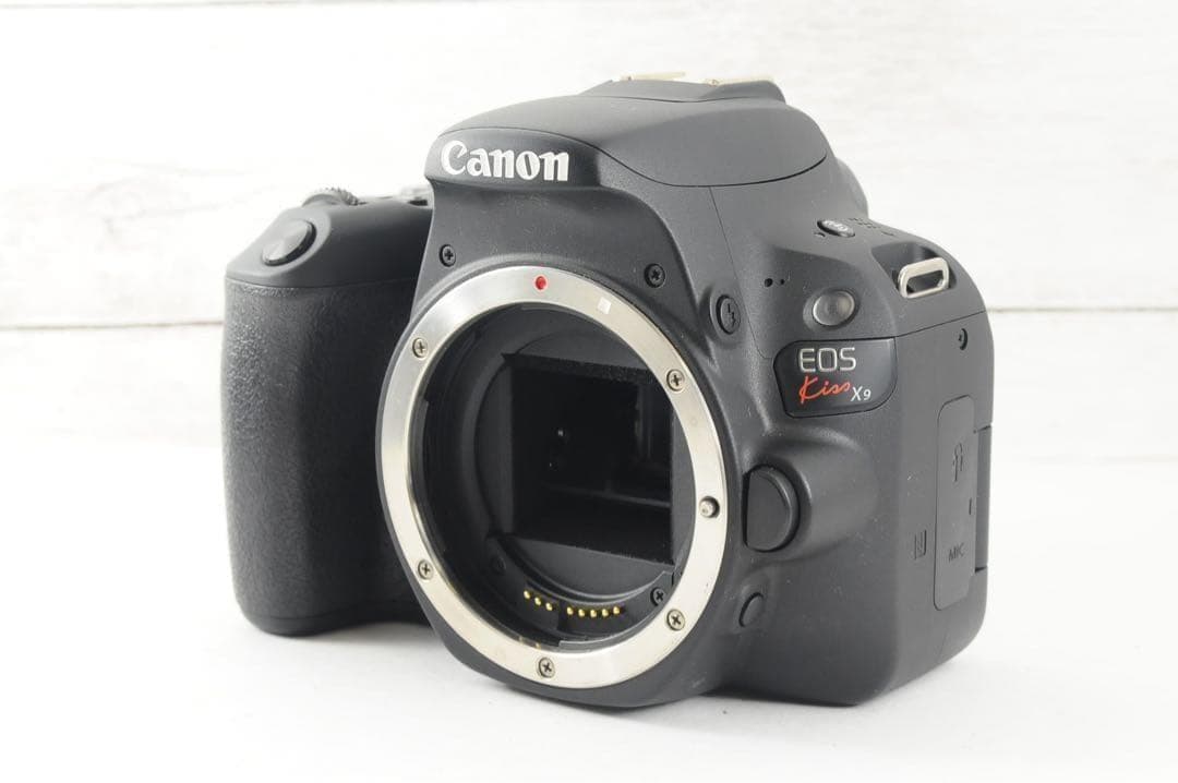 ❤️かんたん操作❤️Wi-Fi &自撮り❤️Canon kiss X9