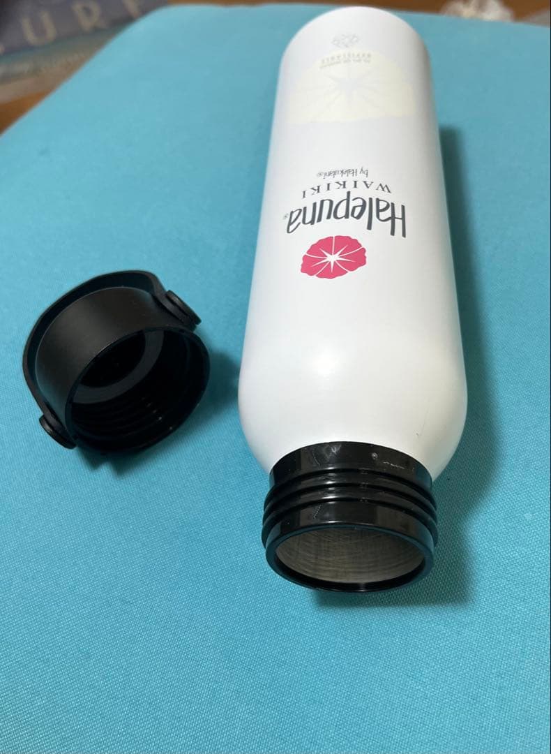 ハワイ カカアコ コウラ店限定 最新作とハレプナのウォーターボトル